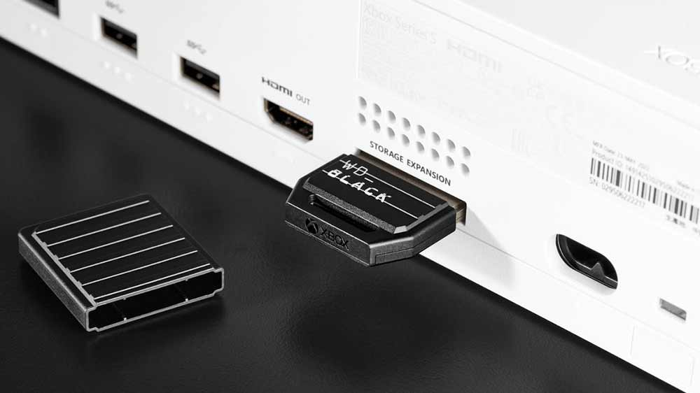 Karta SanDisk WD_BLACK C50 zapojená v konzoli0_02