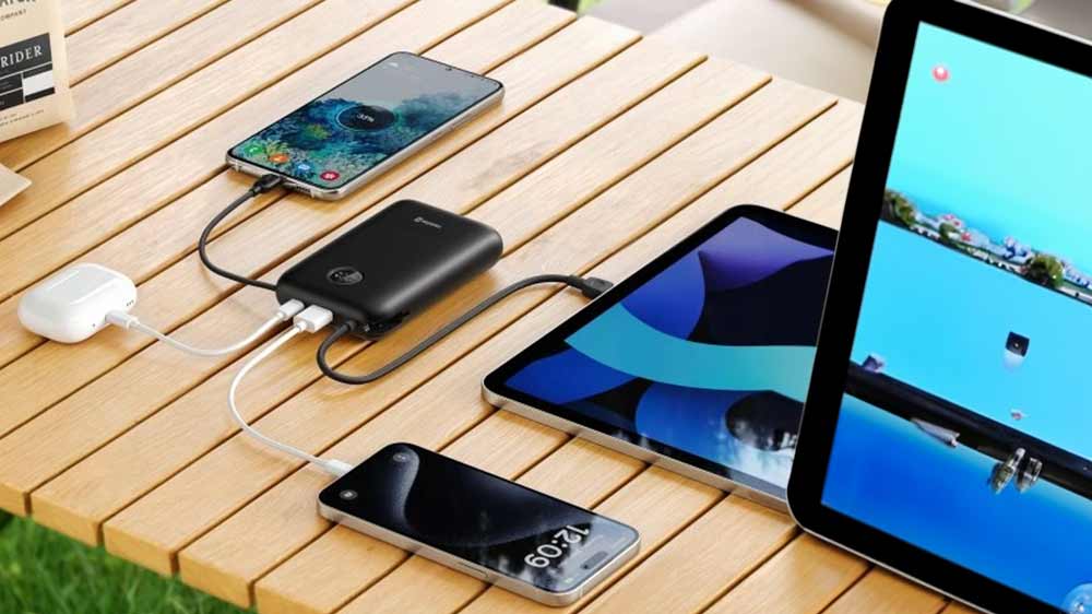Powerbanka SWISSTEN Voltbox 35 W nabíjející několik zařízení současně_03
