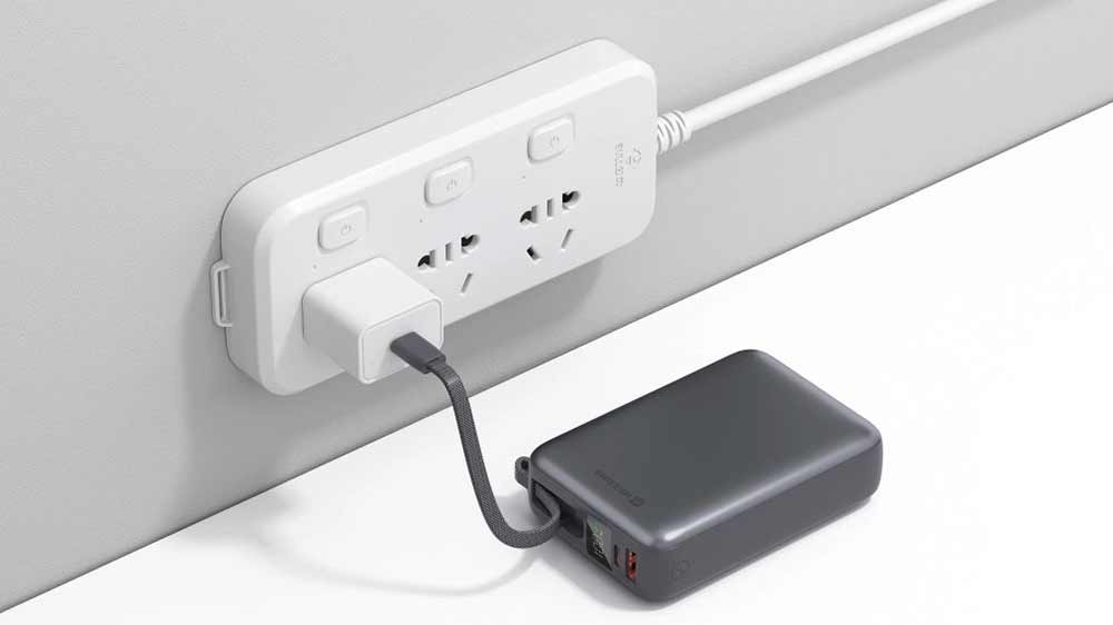 Nabíjení powerbanky SWISSTEN 45 W_03