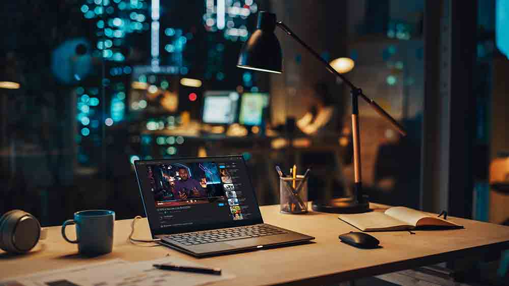 Pracovní notebook_02