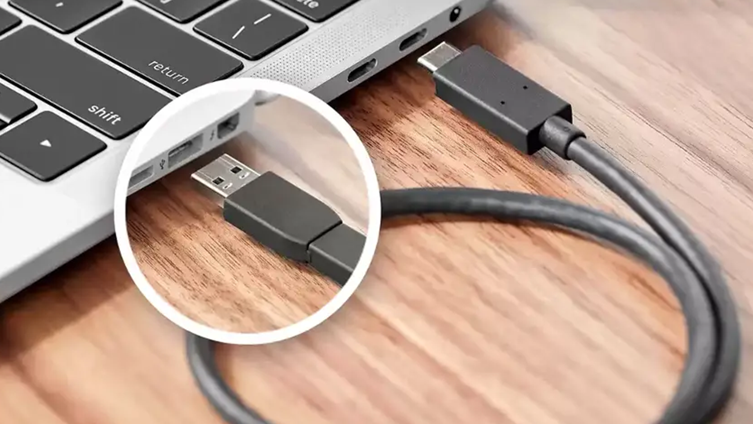 Konektory pro externí HDD