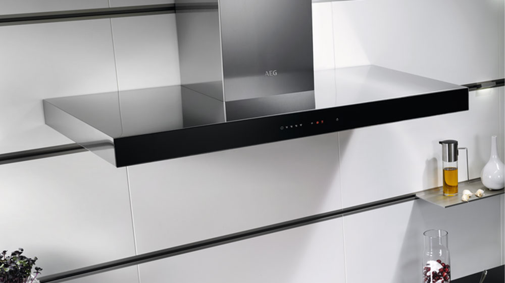 Digestor AEG DBE 5961HG v kuchyni_02