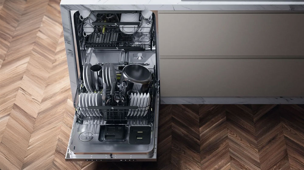 Vnitřní prostor vestavné myčky ASKO DFI747U/1_04