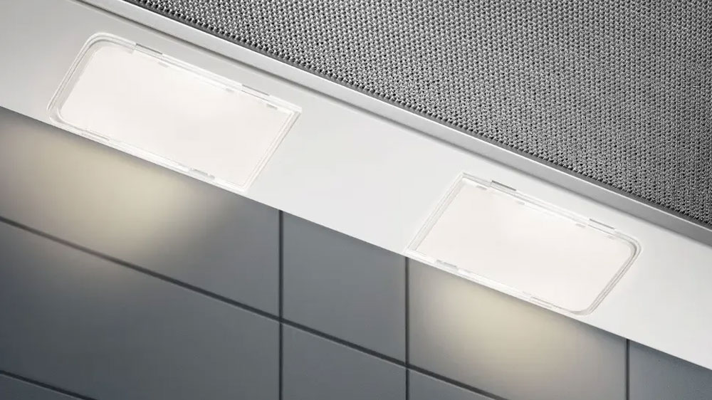 Osvětlení Pure Illumination u výsuvné digestoře Electrolux LFP326FW_02