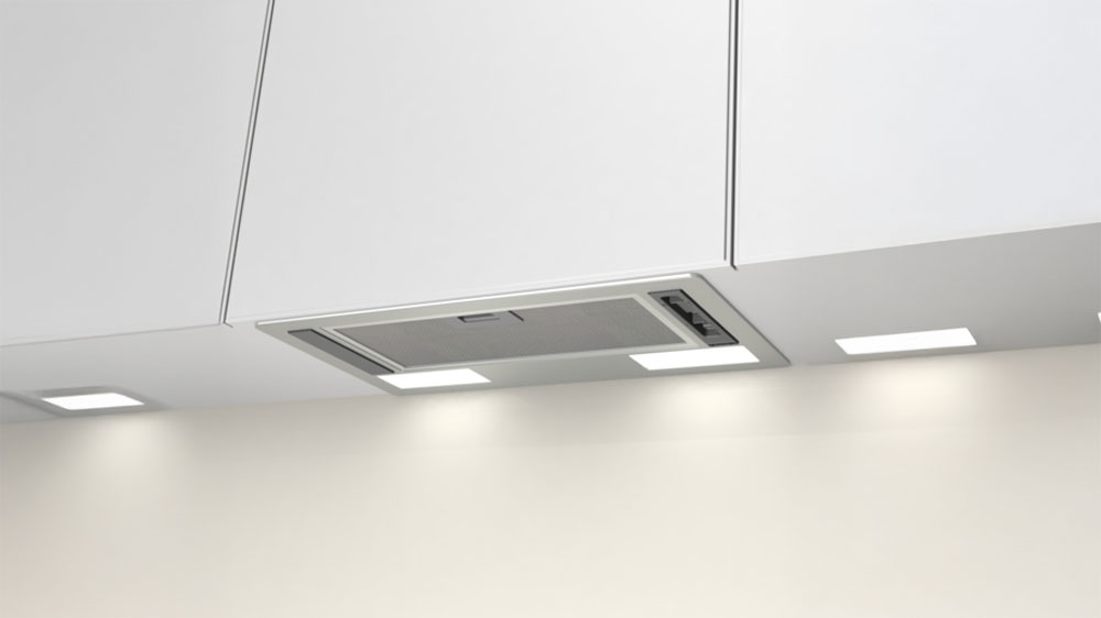 Integrovaná digestoř Gorenje BHI611ES zabudovaná v kuchyňské lince_04