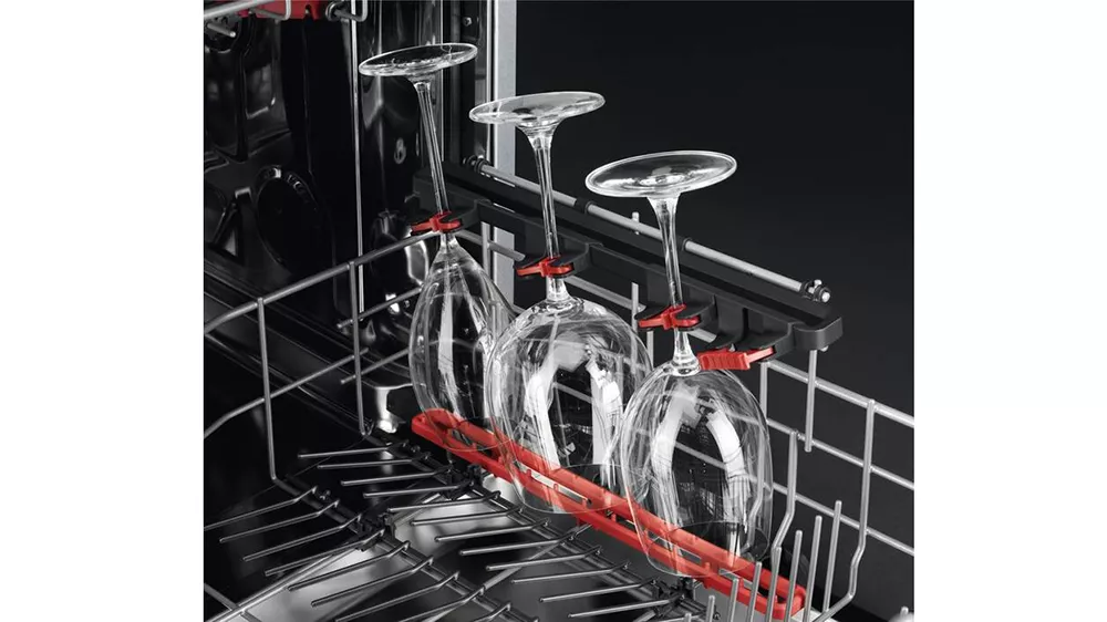 Vestavn&aacute; myčka n&aacute;dob&iacute; AEG FSE74608P GlassCare_03