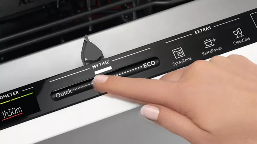 Ovl&aacute;dac&iacute; panel myčky AEG FSK75778P_02