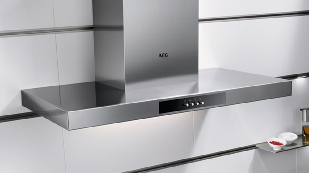 Komínový odsavač par AEG DBB4951M