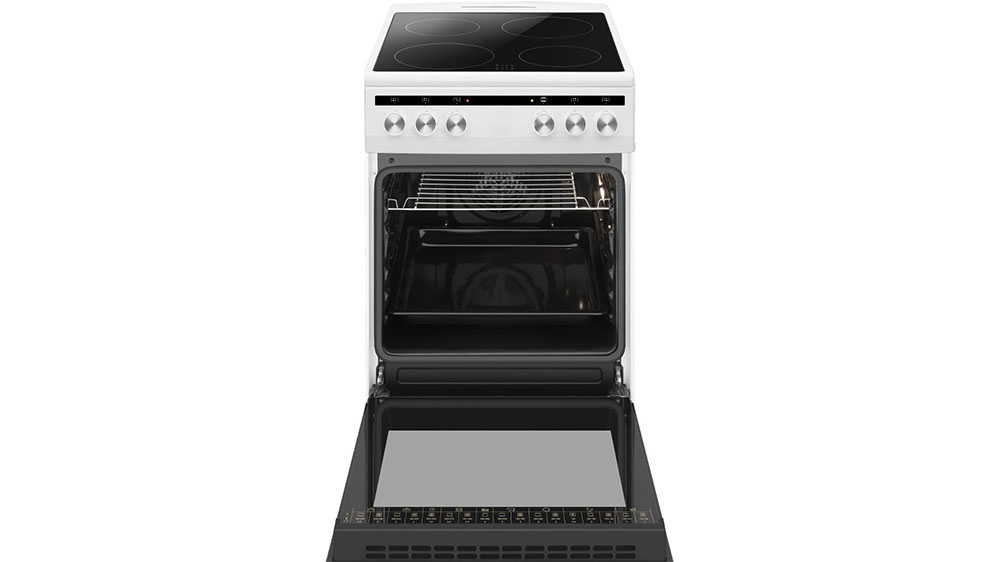 Otevřená trouba volně stojícího sporáku Amica SS 19 EAW_03