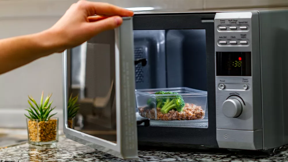 MIKROVLNNÁ VESTAVNÁ TROUBA BEKO BMGB25333BG