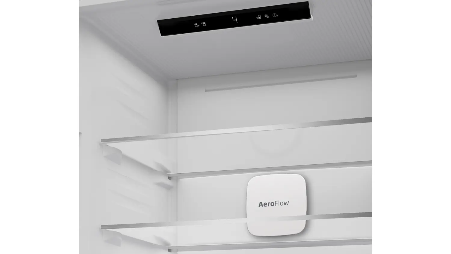Detail vnitřního prostoru ledničky Beko