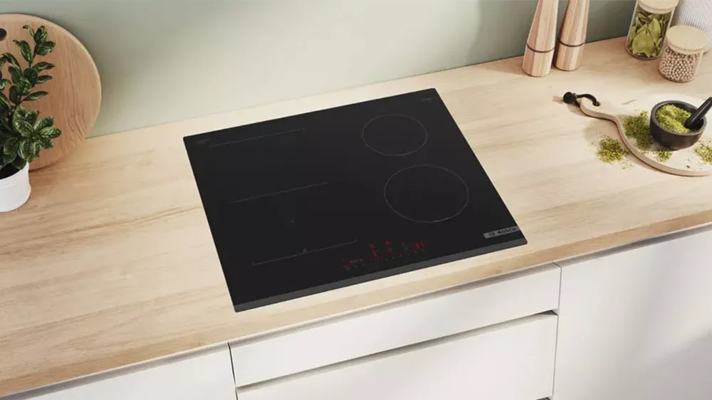 Indukční vestavná varná deska Bosch PVS631HC1E_02