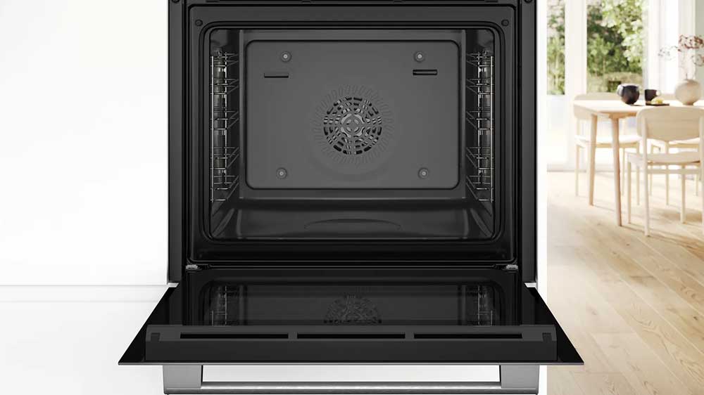 Vestavná trouba BOSCH HBA534BW3 otevřená_04