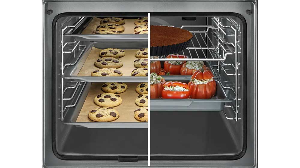 Víceúrovňové pečení ve vestavné troubě Bosch HBG578EW3_03