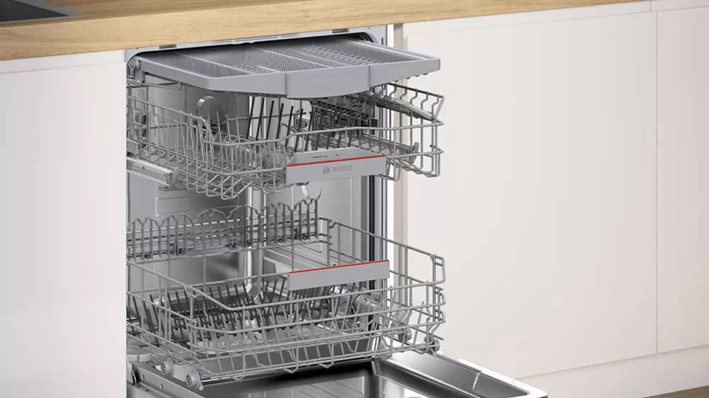 Systém košů ve vestavné myčce Bosch SMI4ECS28E_05