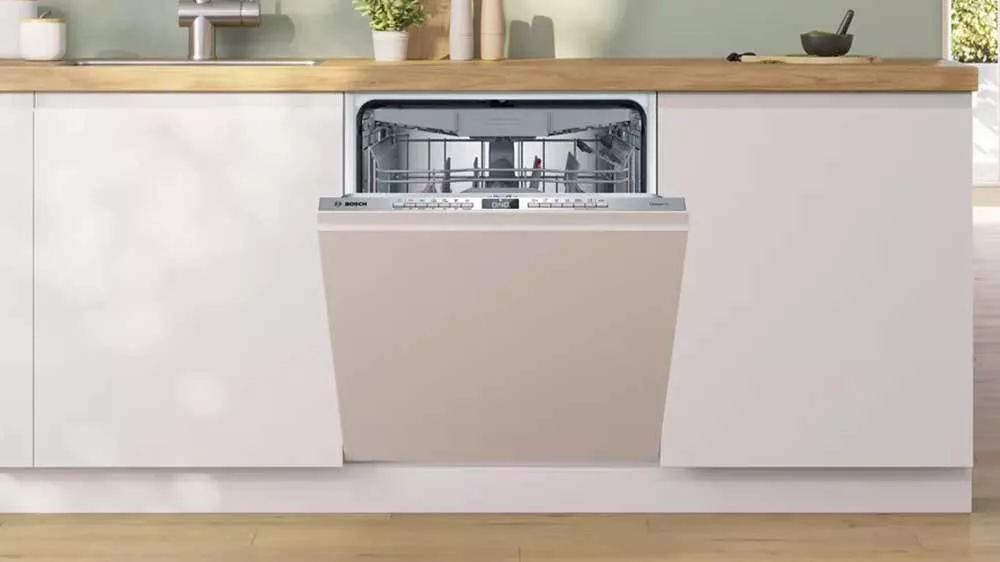 Ovládací panel vestavné myčky nádobí Bosch SMH4ECX27E v kuchyni_03