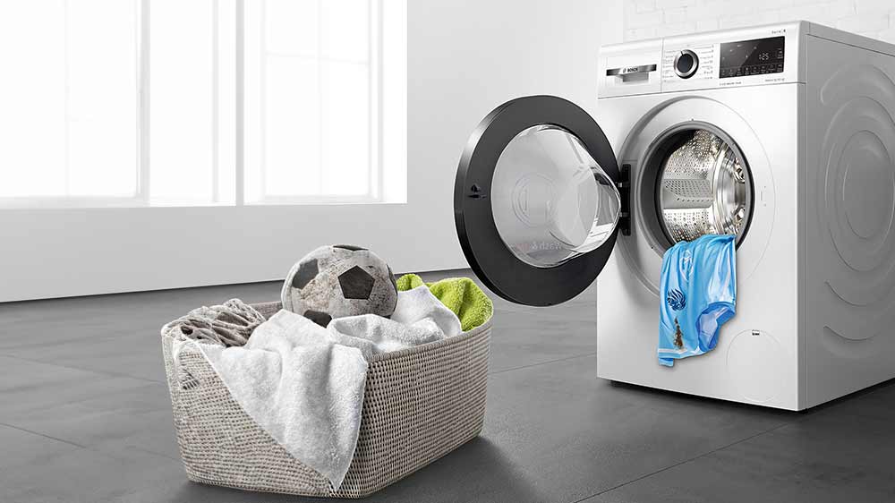 Pračka Bosch s košem špinavého sportovního prádla_6