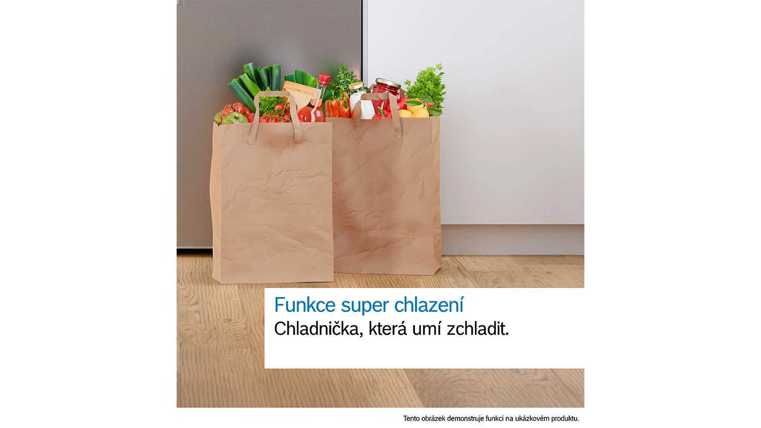 N&aacute;kup potravin v pap&iacute;rov&yacute;ch ta&scaron;k&aacute;ch