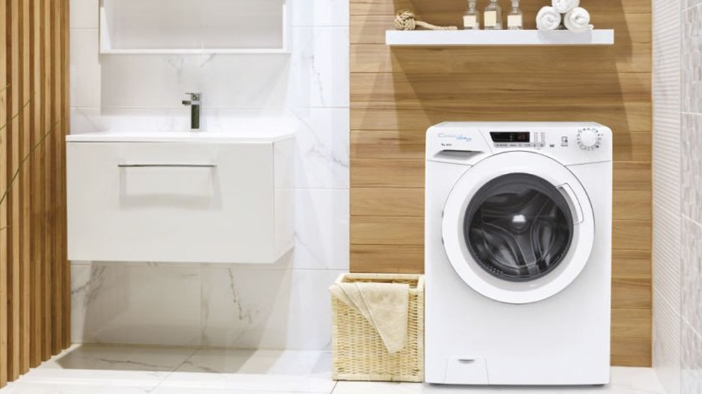 Pračka Candy HE 1284TWM6/1-S v interiéru_02