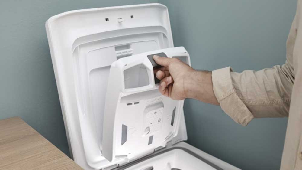 Pračka s vrchním plněním Candy ProWash 500 snadné otevírání_03