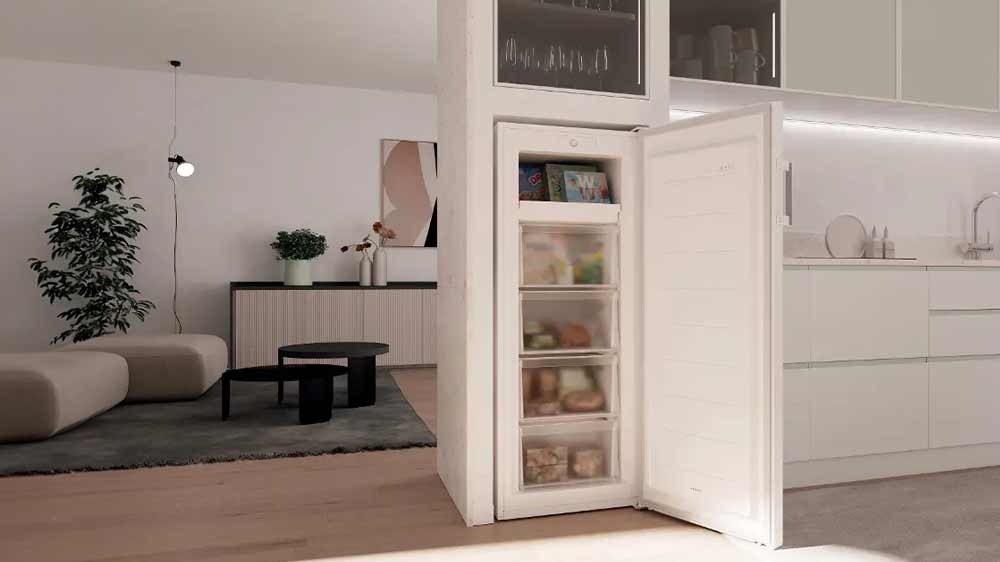 Šuplíkový mrazák Candy CNUQ2L513EWH součástí kuchyně_02