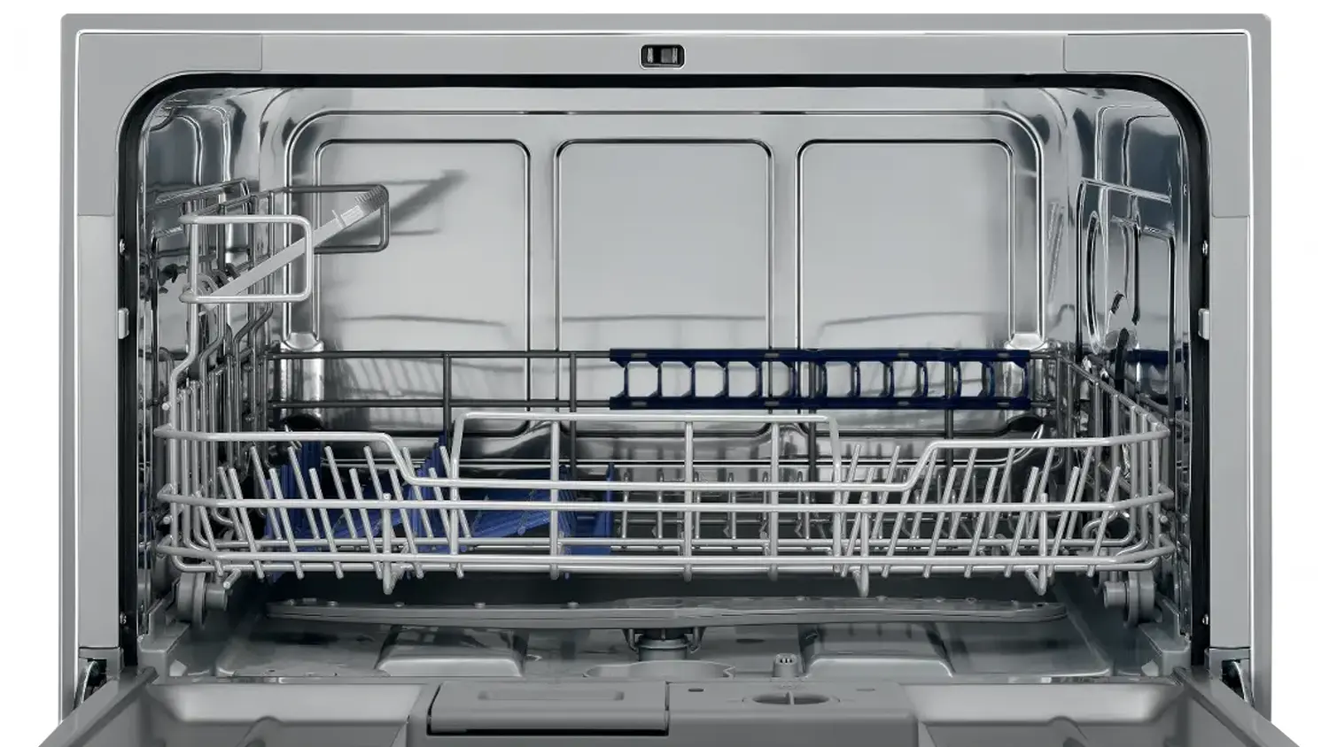Vnútorný priestor stolovej umývačky riadu Electrolux ESF2400OW