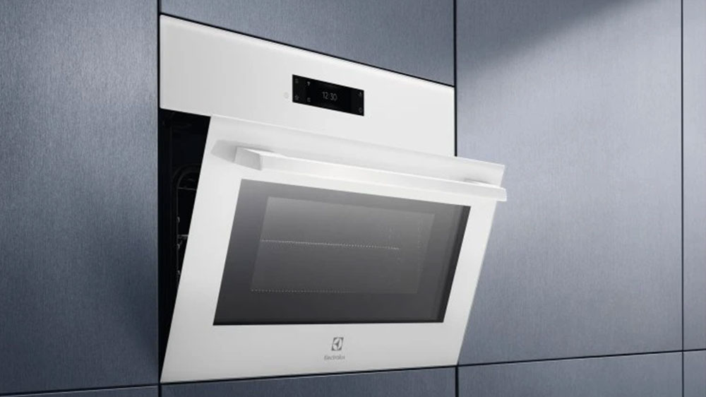 Skříně s vestavnou troubou Electrolux série 600 Solo Microwave & Grill EVM8E08V_04