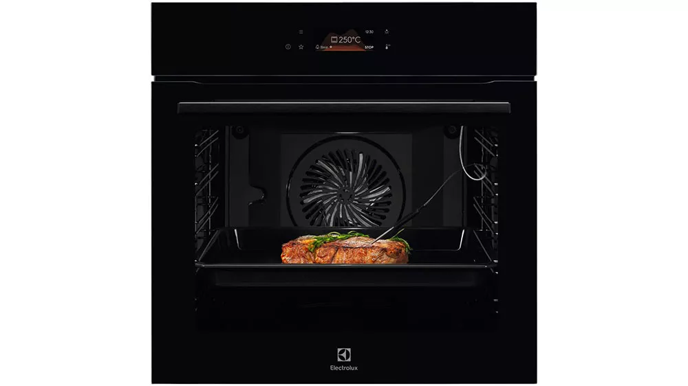 Vestavná trouba Electrolux KOEBP39Z_01