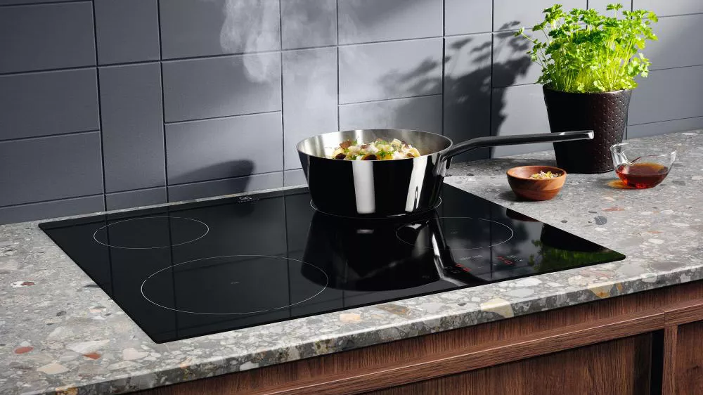 Hrnec na Indukční varná deska Electrolux LIB60420CK_03