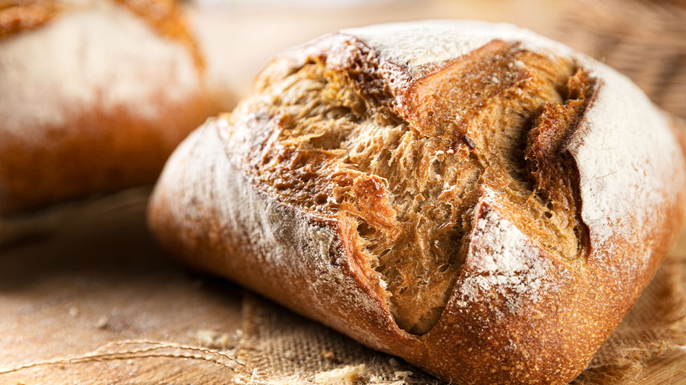 Čerstvě upečený chléb_03