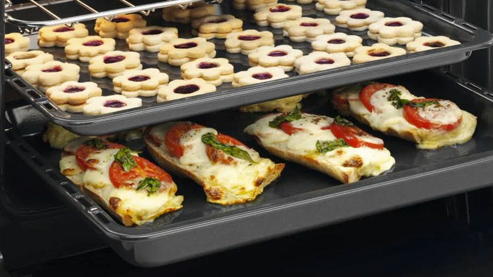 Sklokeramický sporák Electrolux LKR64022AW víceúrovňové pečení_04