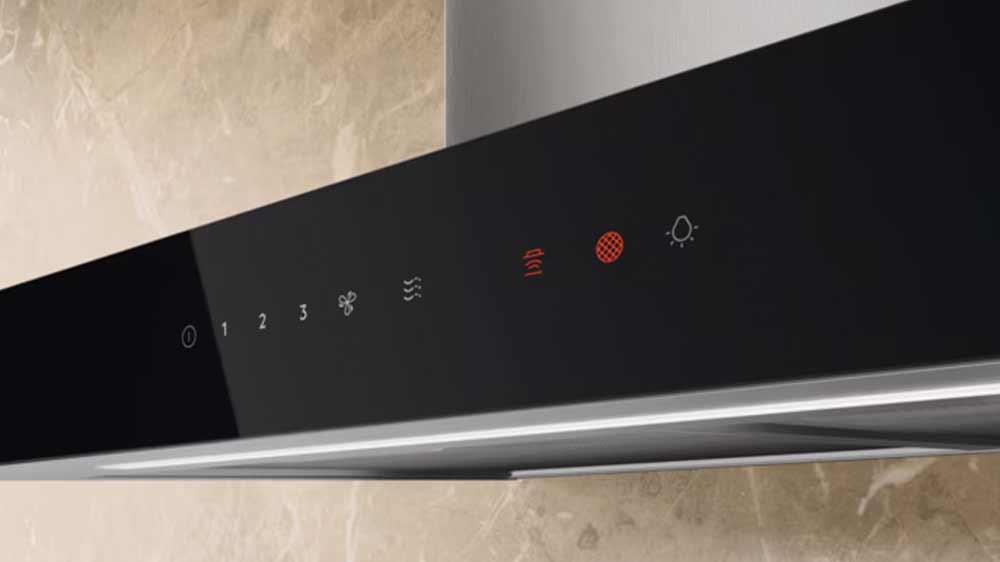 Ovl&aacute;d&aacute;n&iacute; odsavače par Electrolux LFT829X_03