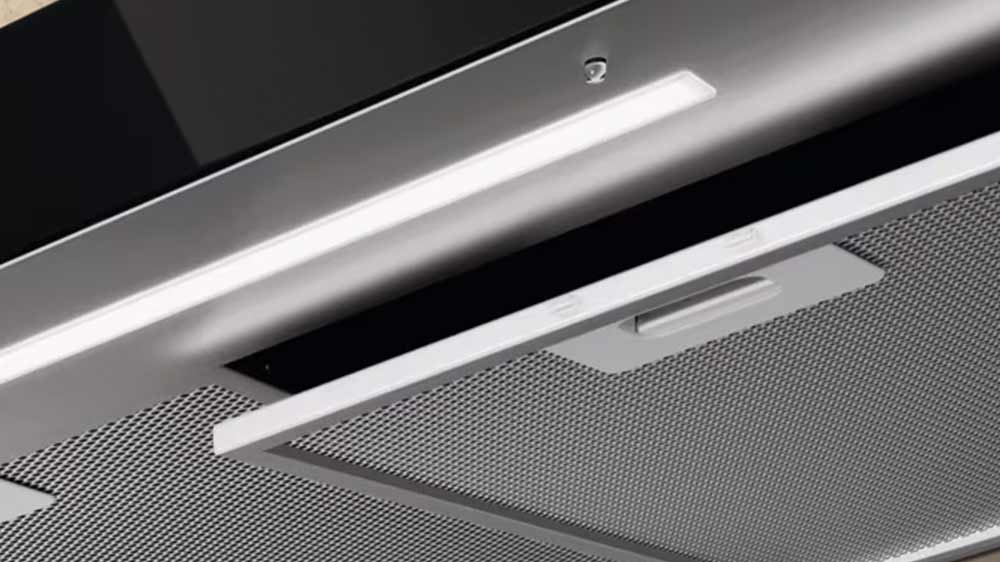 Osvětlen&iacute; odsavače par Electrolux LFT829X_04