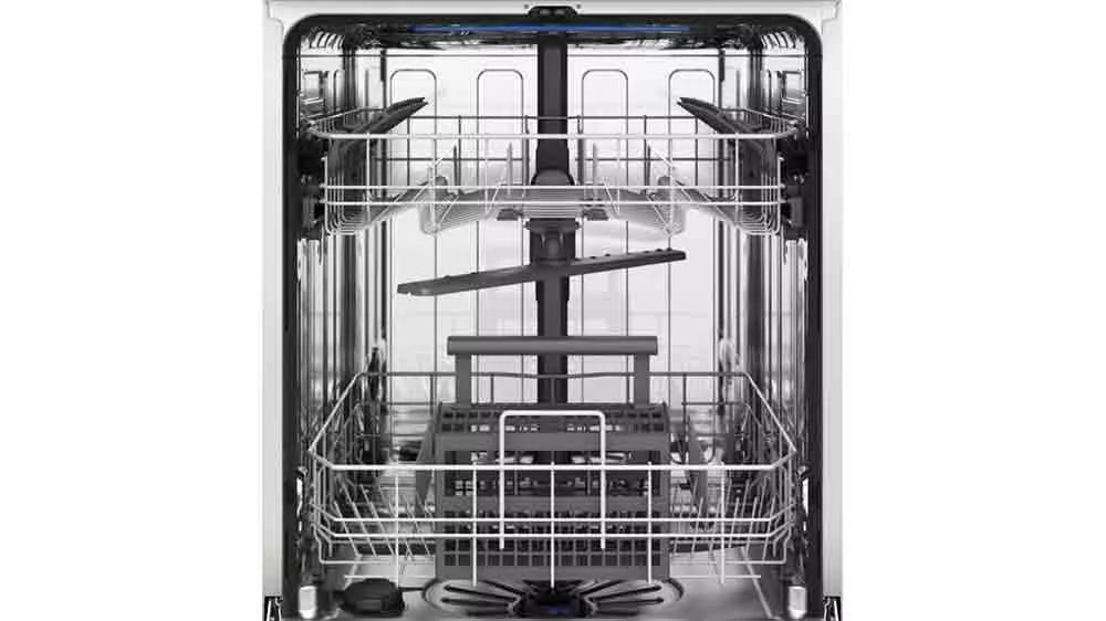 Vnitřek myčky Electrolux EEA27600L_03
