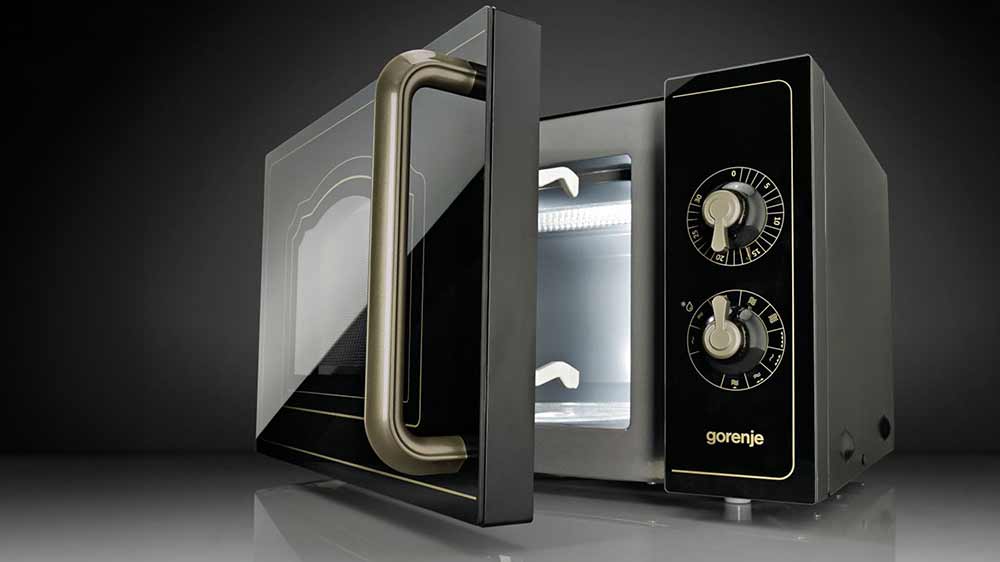 Mikrovlnn&aacute; trouba Gorenje MO4250CLB s detailem ovl&aacute;dac&iacute;ch prvků_04