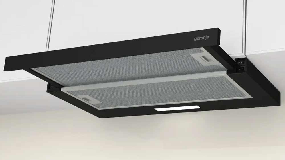 Odsavač par Gorenje TH 60E3B instalovaný pod skříňkou_03