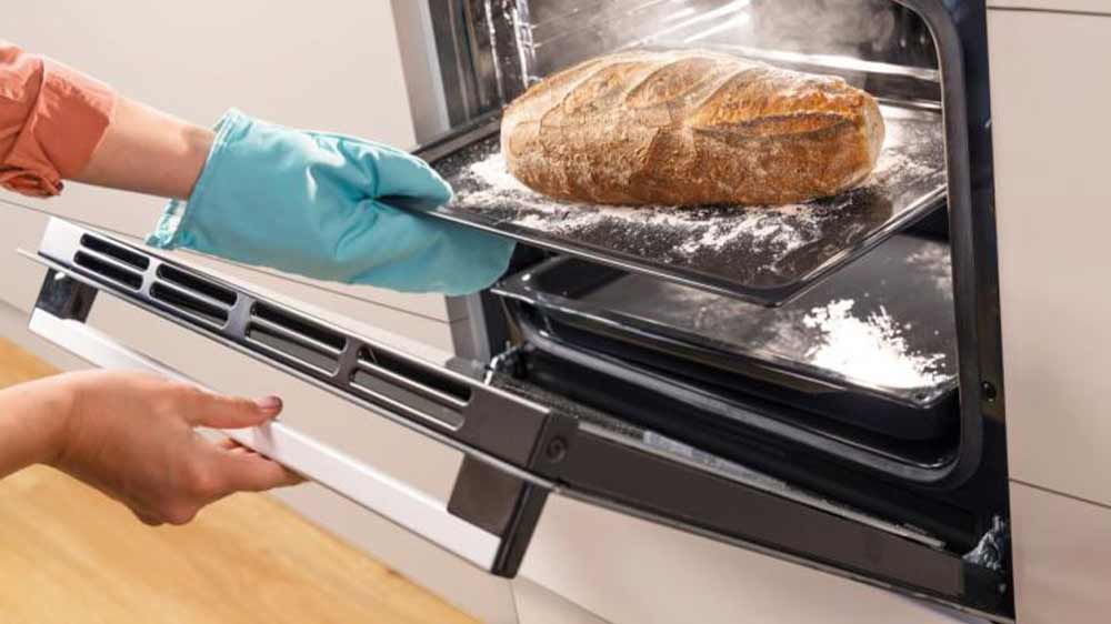 Sklokeramický sporák Gorenje GECS6C70XPA, pečení chleba_04