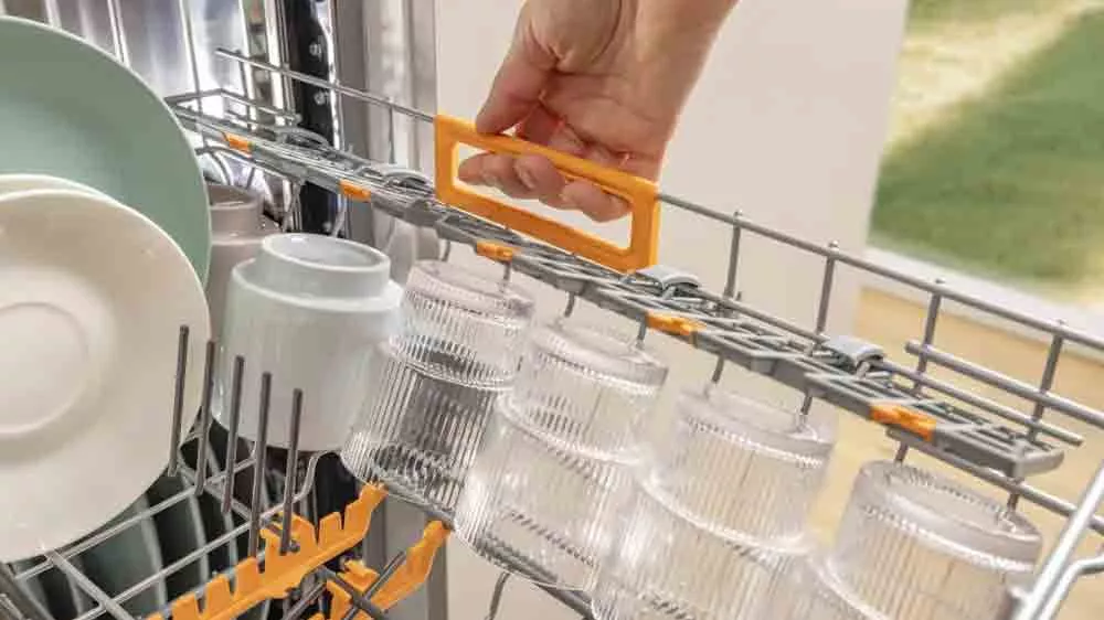 Nastavitelné koše myčky Gorenje GI673A91X_02