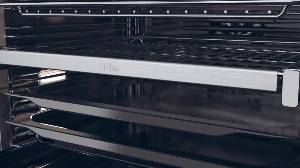 Vnitřní prostor vestavné horkovzdušné trouby Haier H6 ID66C3YTB_04