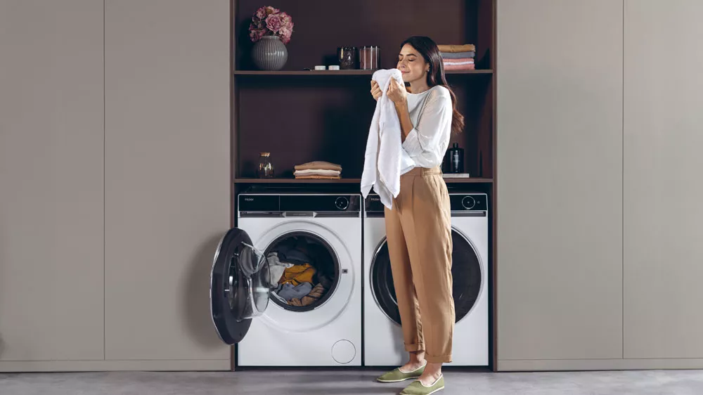 Su&scaron;ička pr&aacute;dla Haier HD100-A3Q397U1-S svěž&iacute; pr&aacute;dlo ze su&scaron;ičky_04