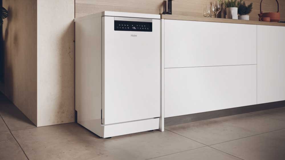 Myčka Haier XF1C3TB1FW zavřená_02