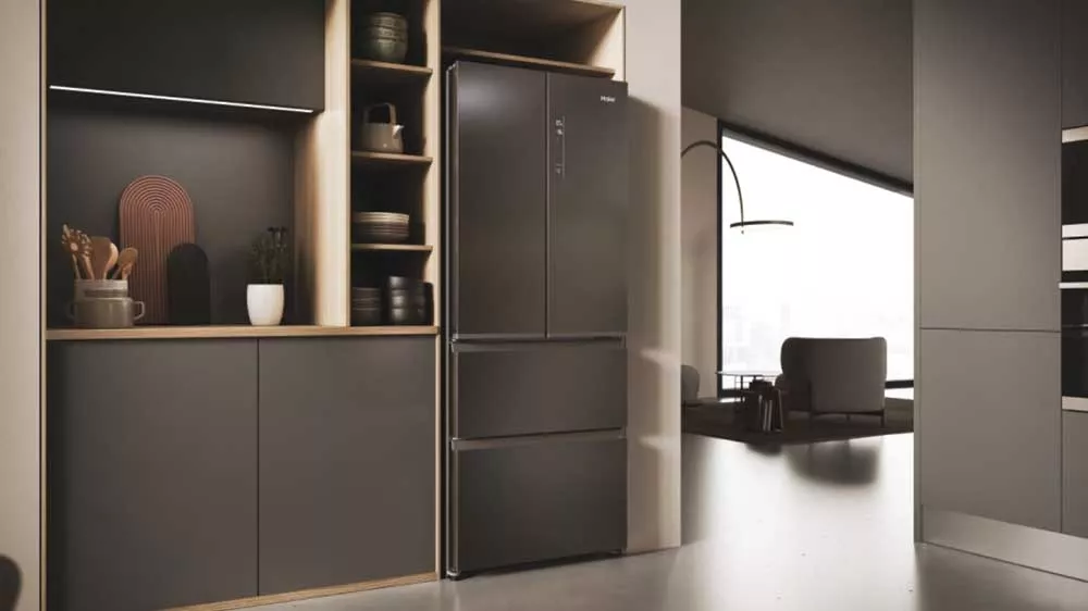 Americk&aacute; chladnička Haier HFR3718DNMD v interi&eacute;ru_02