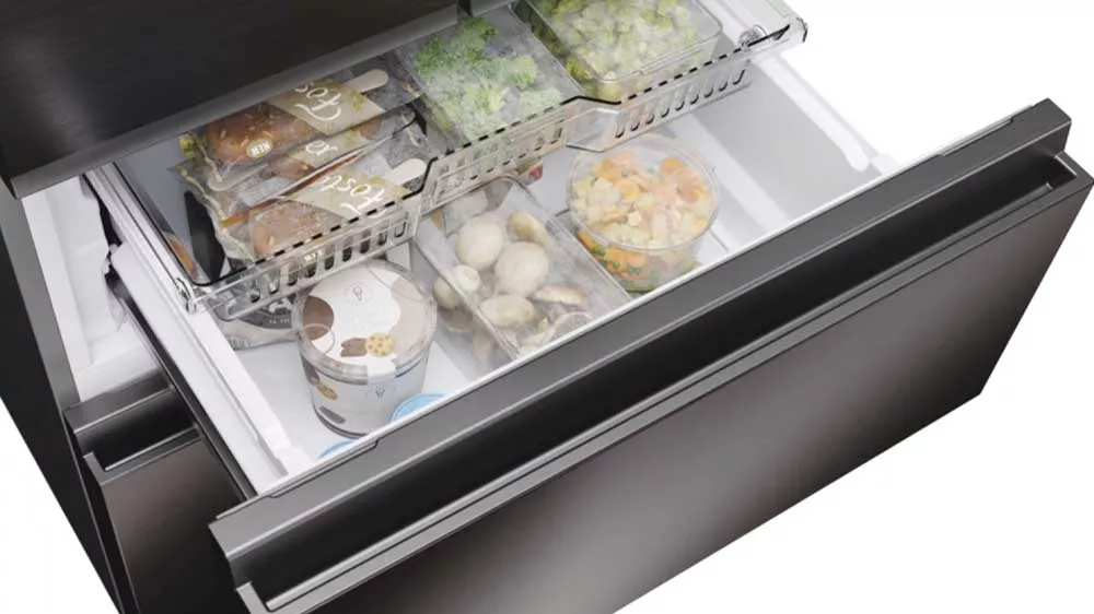 Mrazic&iacute; č&aacute;st americk&eacute; chladničky Haier HFR3718DNMD_04