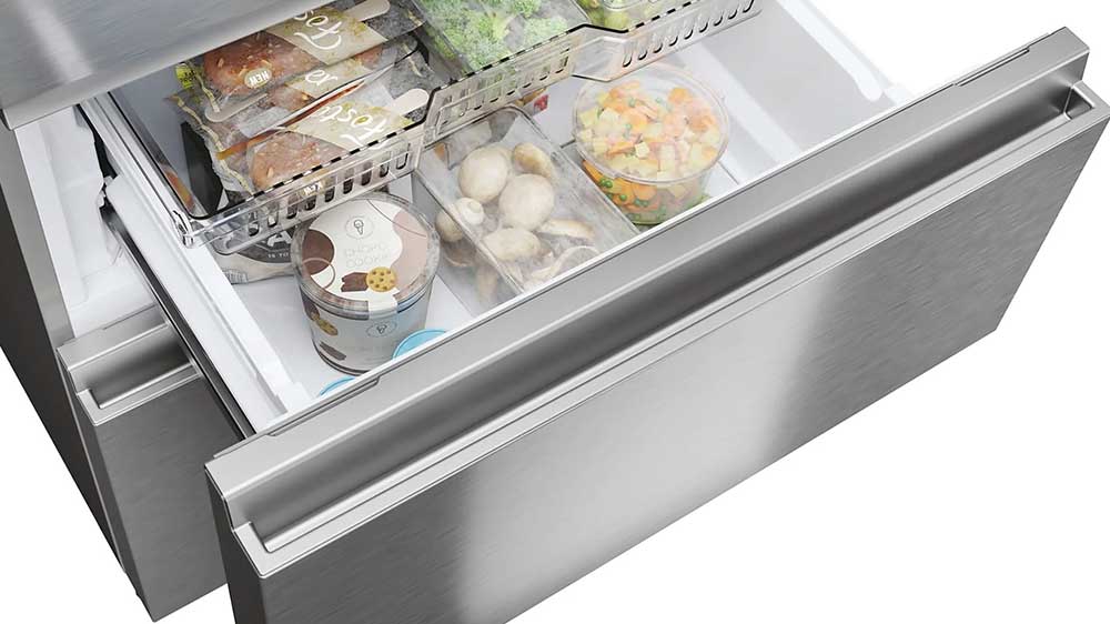 Mrazic&iacute; č&aacute;st americk&eacute; chladničky Haier HFR3718DNMM_04