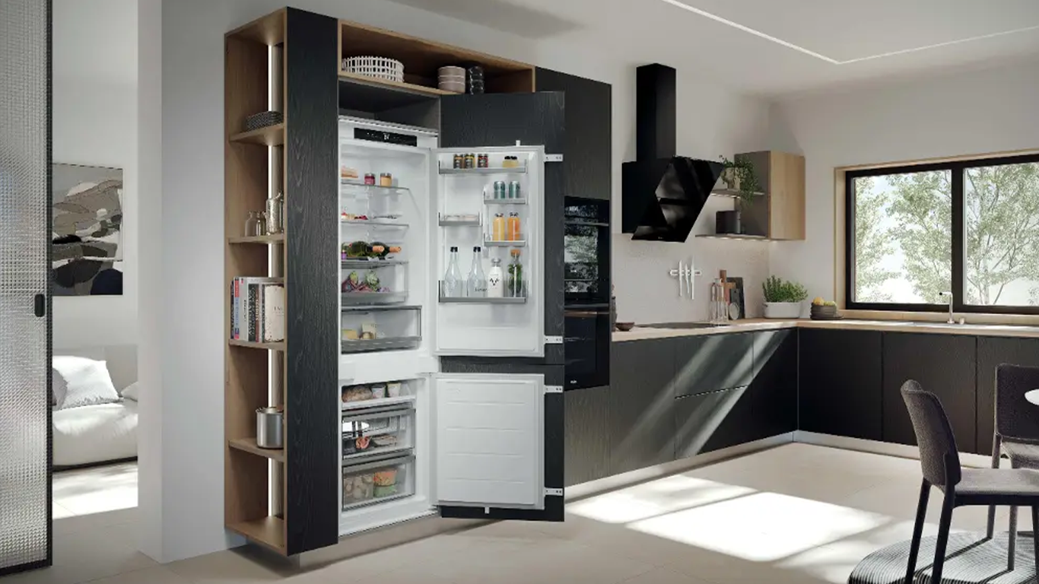 Vestavn&aacute; kombinovan&aacute; lednice Haier EHBQW5518E v interi&eacute;ru