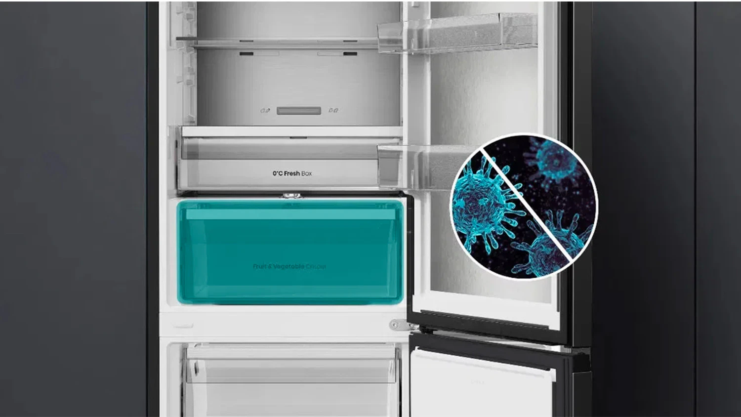 Antibakteri&aacute;ln&iacute; povrch kombinovan&eacute; lednice Hisense RB5P410SAFA