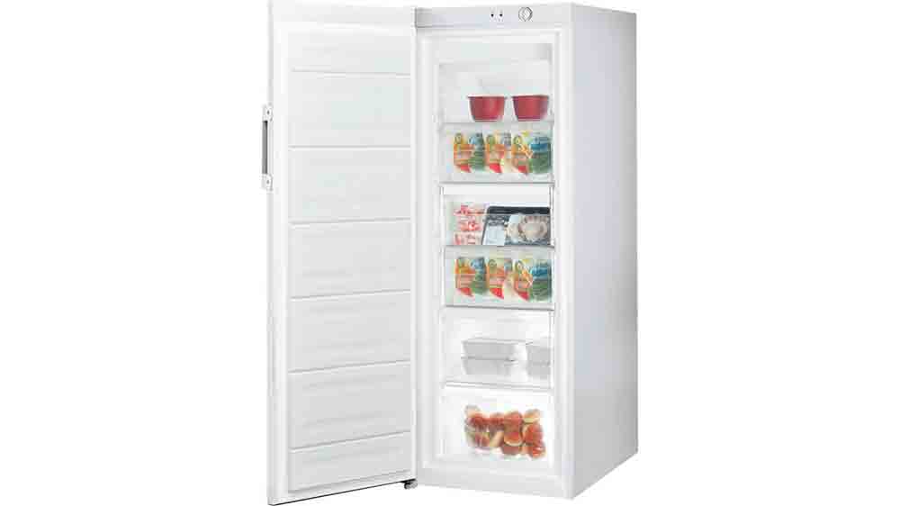 Vnitřní prostor mrazáku Indesit UI6 2W_03