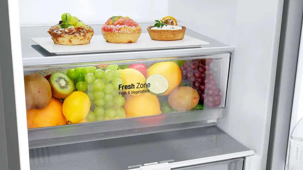 Přihr&aacute;dky na maso a zeleninu uvnitř chladničky LG GBV22NCCPY_04