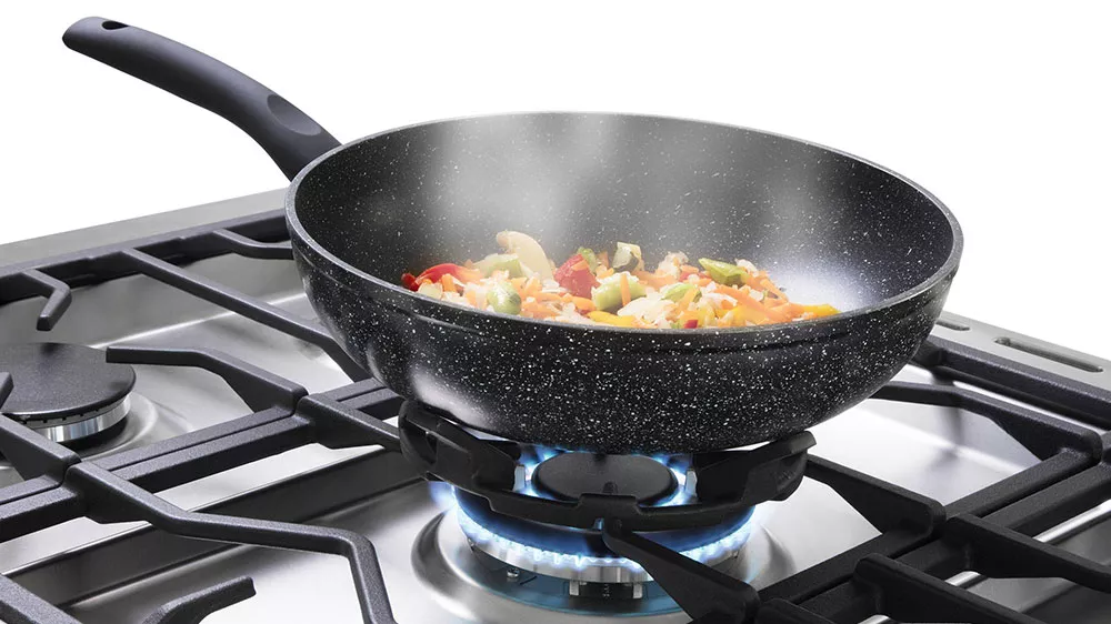 WOK hořák na kombinovaném sporáku Philco PCGD 900 X_02