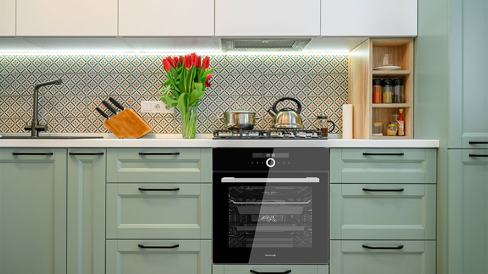 Vestavná trouba Philco POB 7614 X King